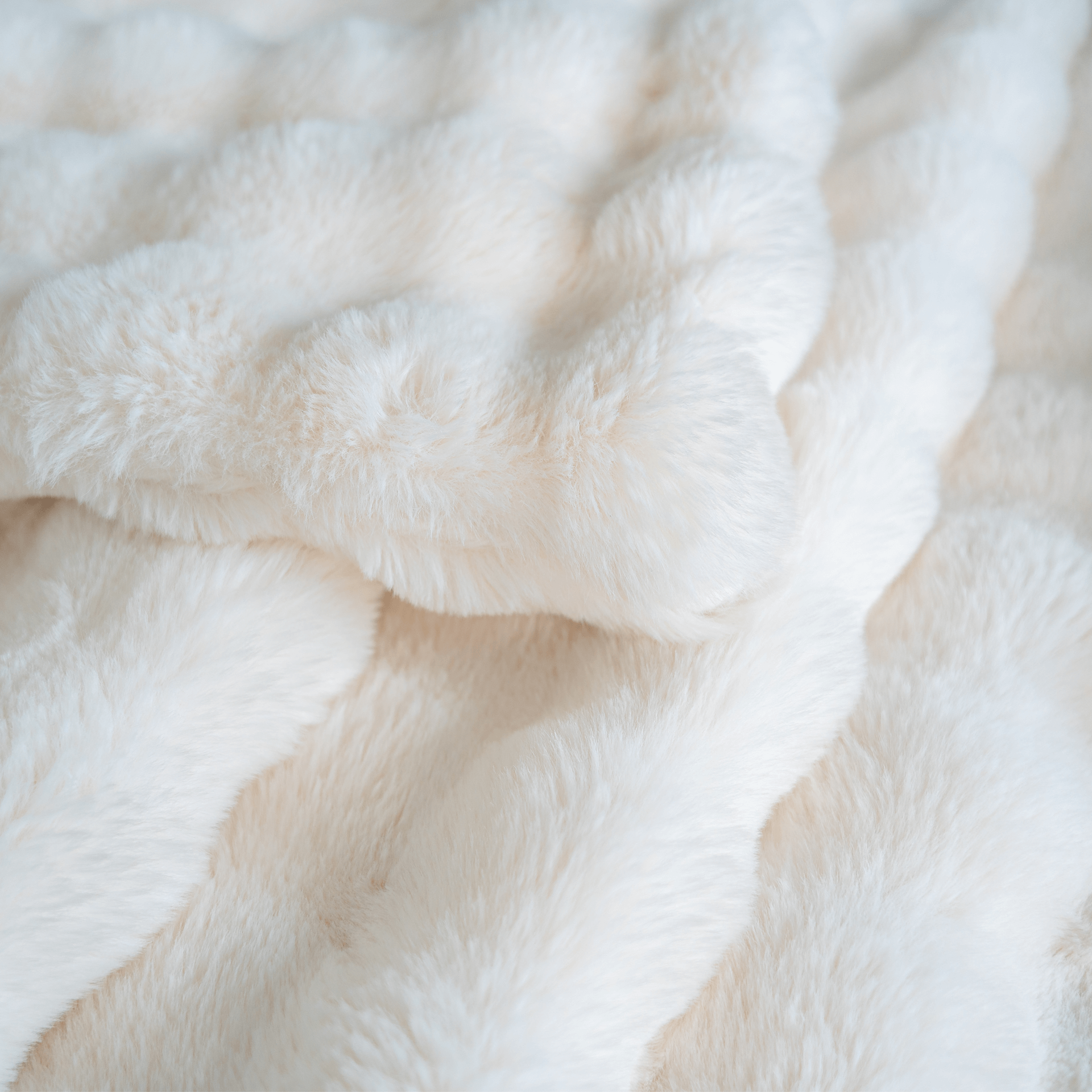 Bubble Faux Fur Blanket