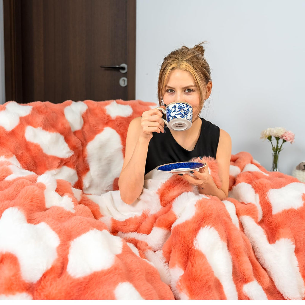 Bubble Faux Fur Blanket