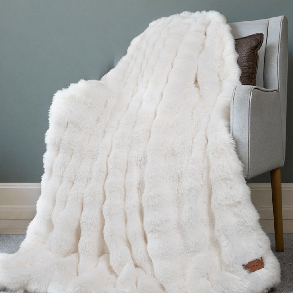 Bubble Faux Fur Blanket